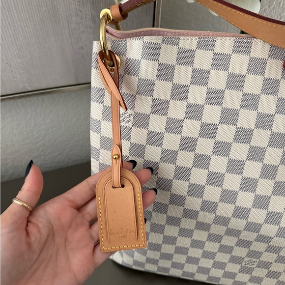 Authentic Louis Vuitton Graceful MM Tote Bellarina – Excellent Condition - Picture 4 of 13